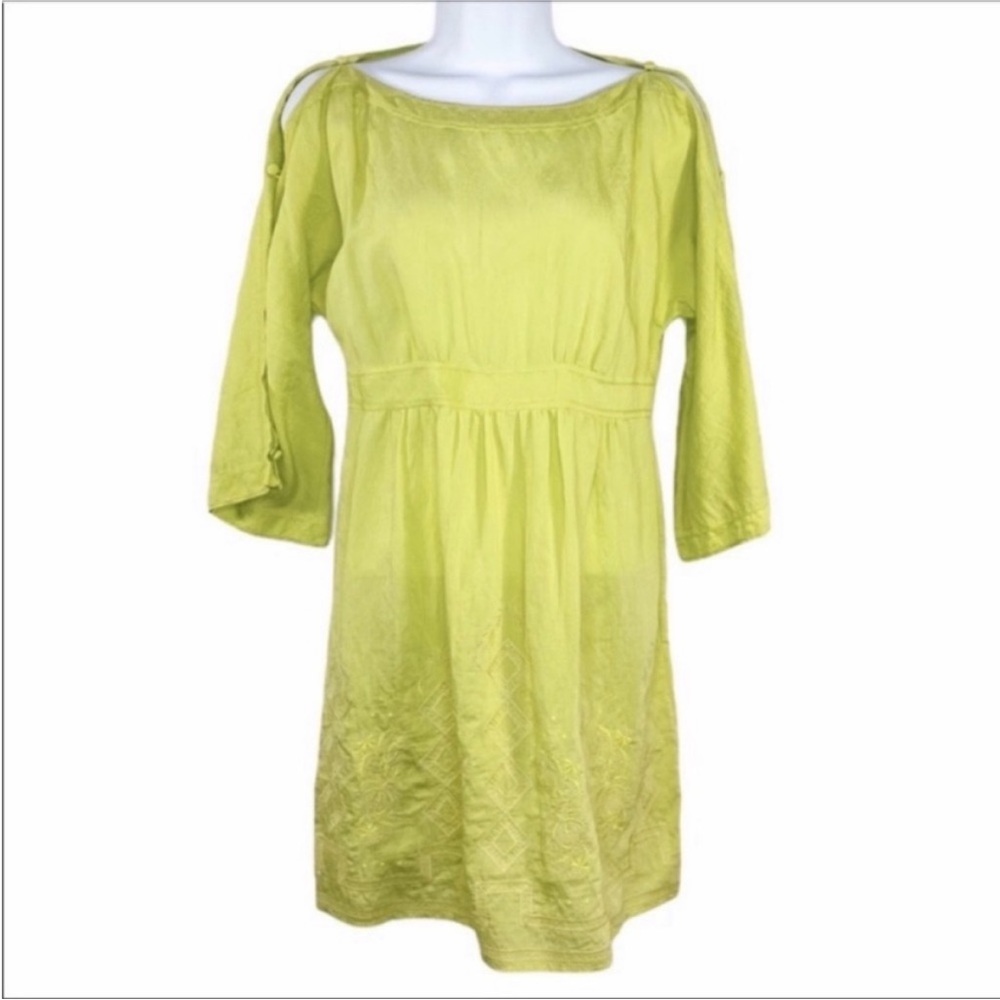 BCBGMAXMAZRIA open sleeves w/ buttons dress XS